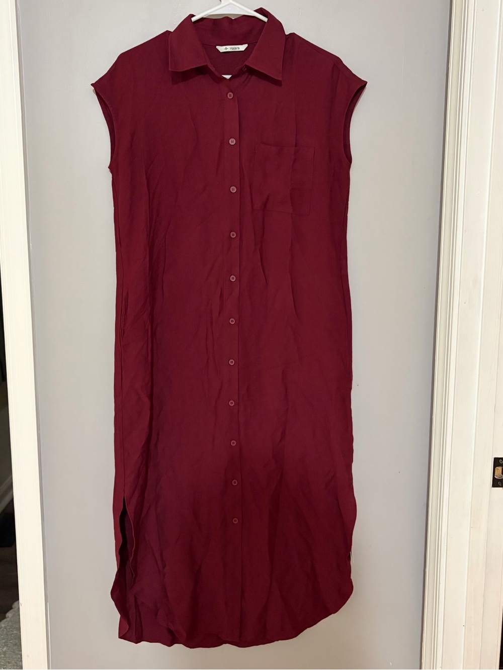 NWT HALARA Sleeveless Button-Front Dress in Deep Wine